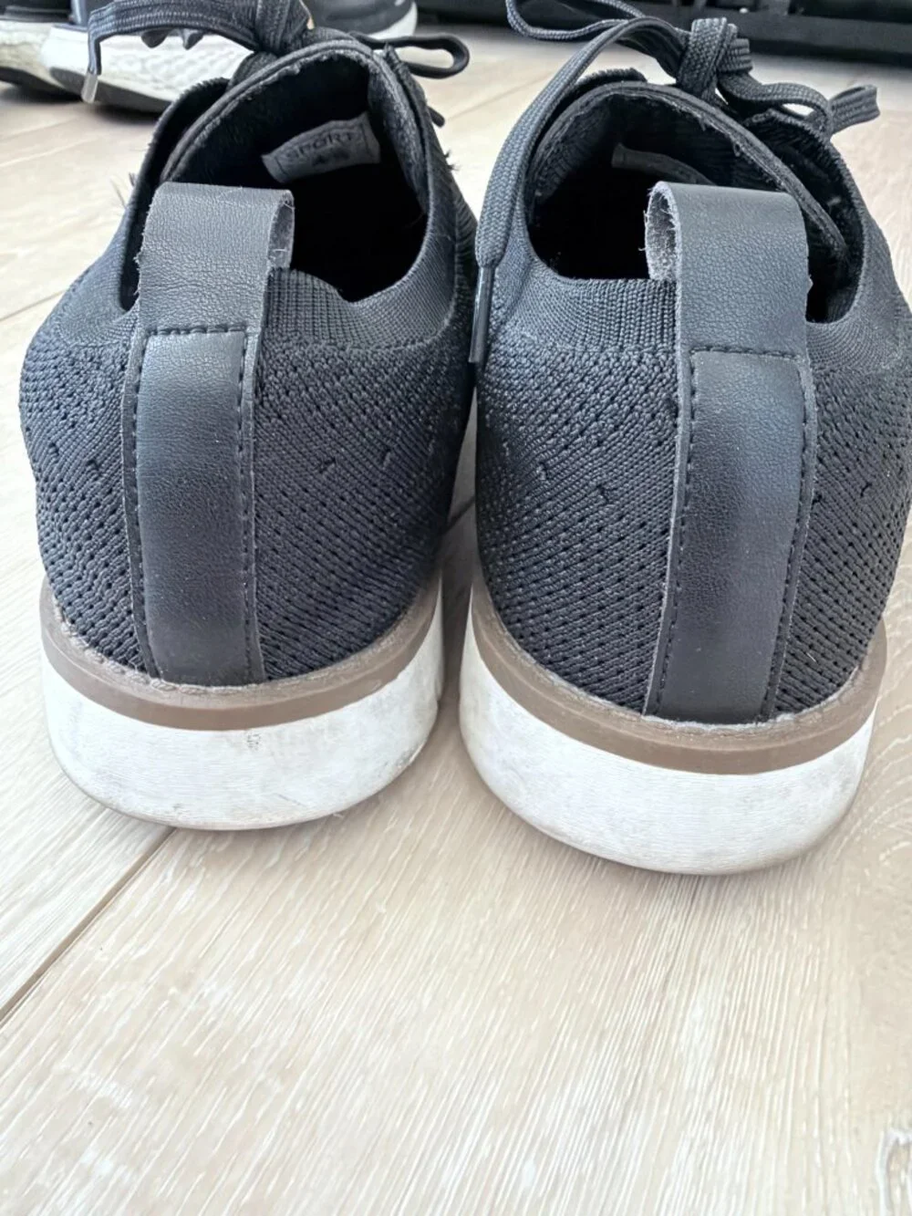 N/A black men’s